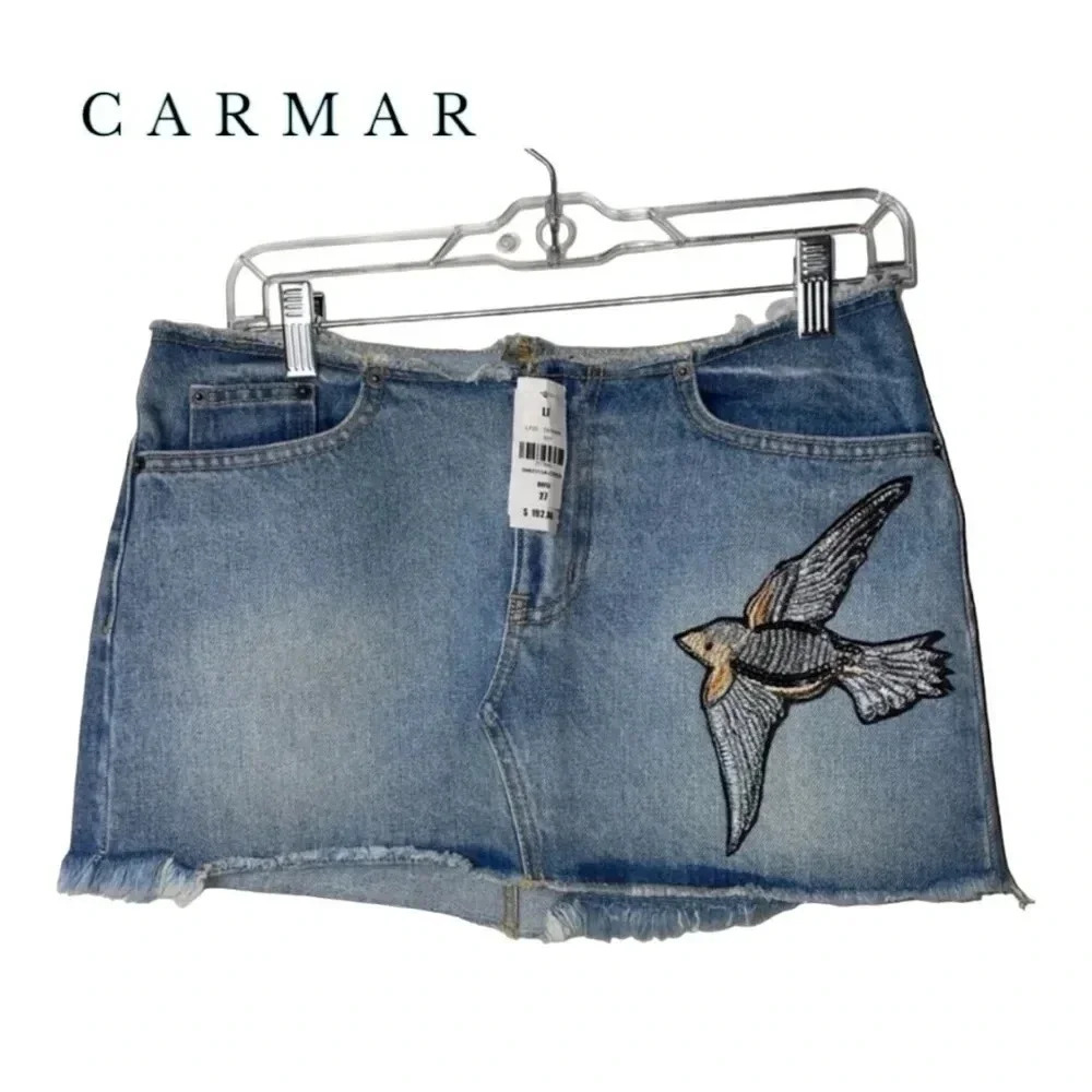 0505W. CARMAR LOS ANGELES DENIM SKIRT SIZE 27 WITH SPARROW PATCH‎